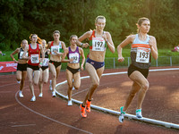 Cari Hughes _ Amy Griffiths _ BMC 1500m A  (Womens)_ 96309