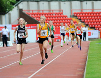 49 Alexandra Brown _ 77 Claudia Lance Jones _ Junior Girls 1500 metres - Final _185174
