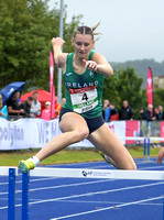 300m Girls Hurdles _ 231352