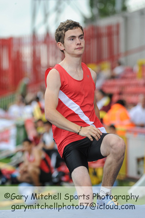 Inter Boy Pole Vault _ ESAA _ 246473