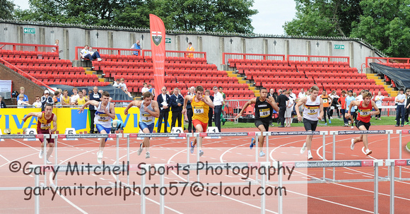 Inter Boy 100m Hurdles _ ESAA _ 246294