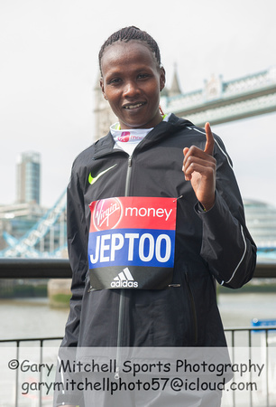 Virgin Money London Marathon Elite Women 2016  _55128
