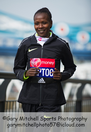 Virgin Money London Marathon Elite Women 2016  _55176