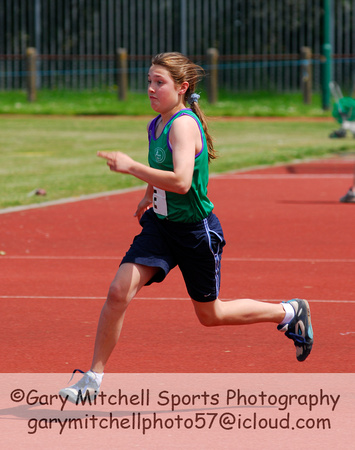 Sophie Lee _ UKA Young Athletes League Southern 1W _ Woking 2006 _ 27404
