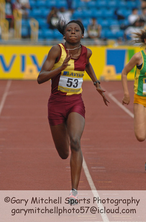 Desiree Henry (53) Inter Girls 200m G10 ESAA (4593)