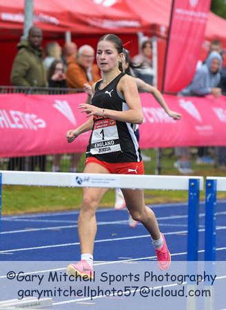 300m Girls Hurdles _ 231345