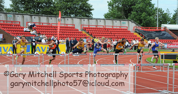 Inter Boy 100m Hurdles _ ESAA _ 246309