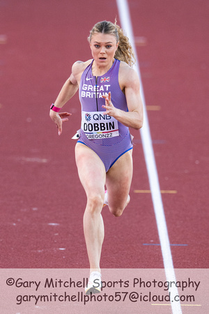 Beth Dobbin _ 29436