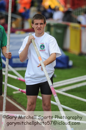 Inter Boy Pole Vault _ ESAA _ 246462