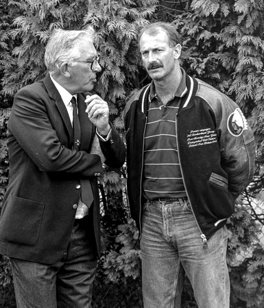 Tring Cricket Club _ Peter Haynes (Chairman) _ Dennis Lillee _ 10763
