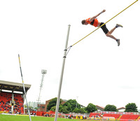 Daniel Gardner _ Snr Boys Pole Vault _188431