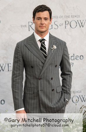 Benjamin Walker _  21822