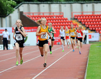49 Alexandra Brown _ 77 Claudia Lance Jones _ Junior Girls 1500 metres - Final _185175