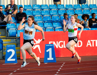 Women 200m _ Manchester International _ 132206
