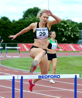 Laura Burke _ 400m SW Hurdles _ BIG (Bedford International Games) 2012 _ 169243