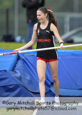 Pole Vault Girls _ 230382